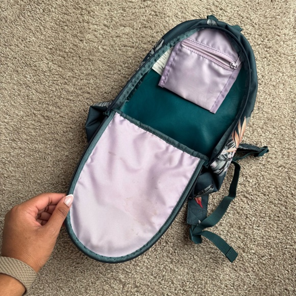 Dakine Cosmo Backpack - Picture 6 of 6